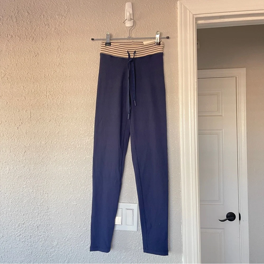 Aerie Navy Blue workout Leggings with Striped Waistband S  NWT - Picture 2 of 7